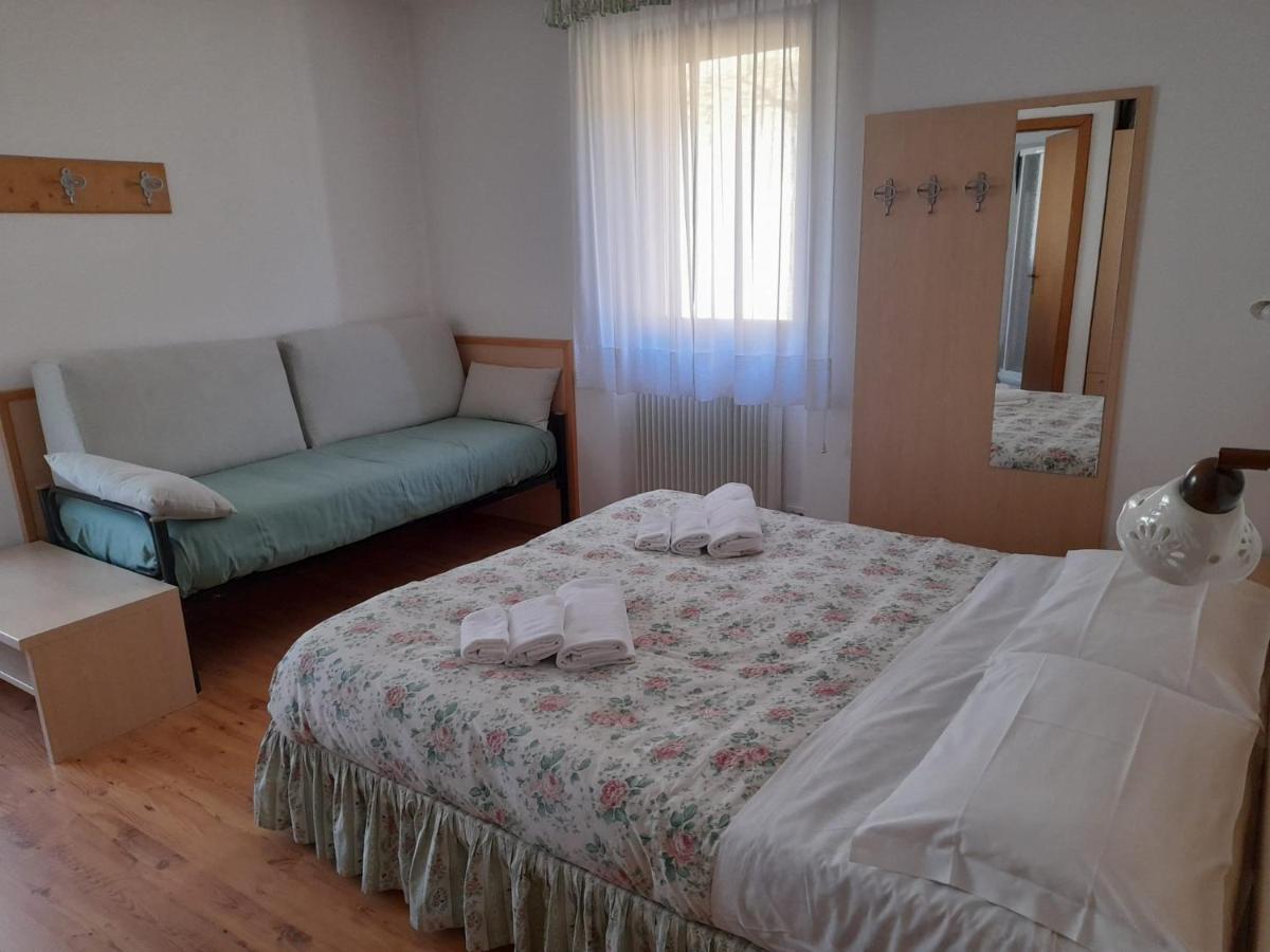 Hotel Garni B&B Maffei Pinzolo Exterior foto