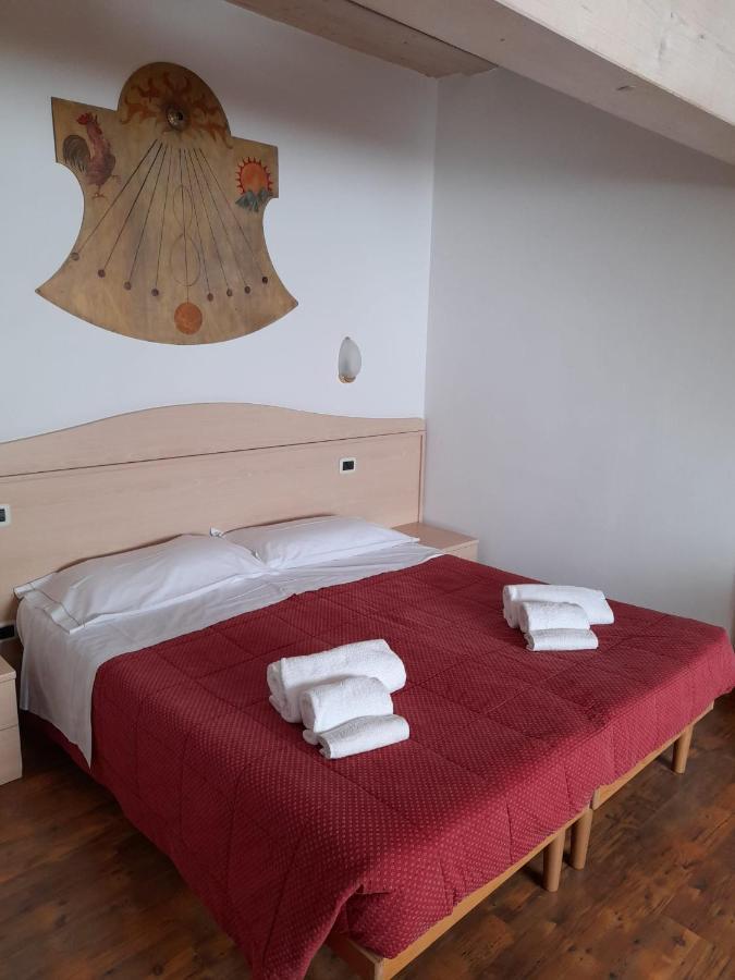 Hotel Garni B&B Maffei Pinzolo Exterior foto